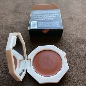 Fenty Beauty by Rihanna Cheeks Out Freestyle Cream Blush